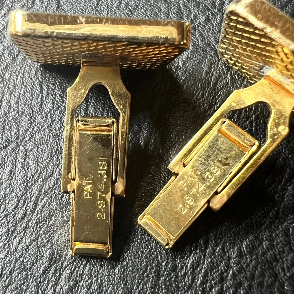 Vintage Gold Tone Ice Hockey Player Square Cufflinks Pat 2974381 One Size Sporty